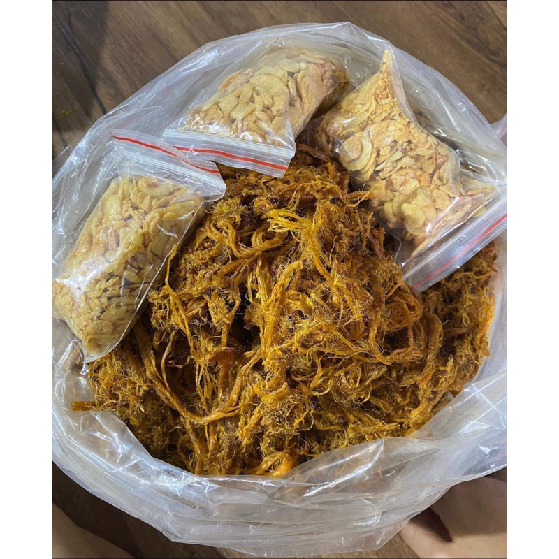Heo khô cháy tỏi hàng nhà làm