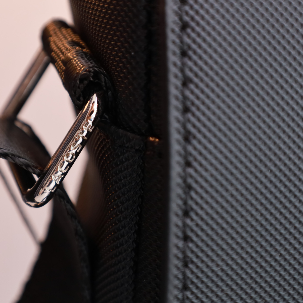 Túi đeo chéo nam la coste size 22 x 21 x 5 cm đủ màu