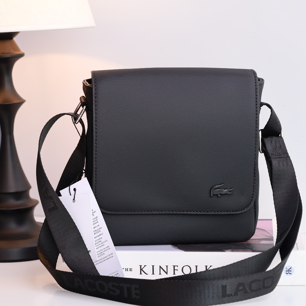 Túi đeo chéo nam la coste size 22 x 21 x 5 cm đủ màu