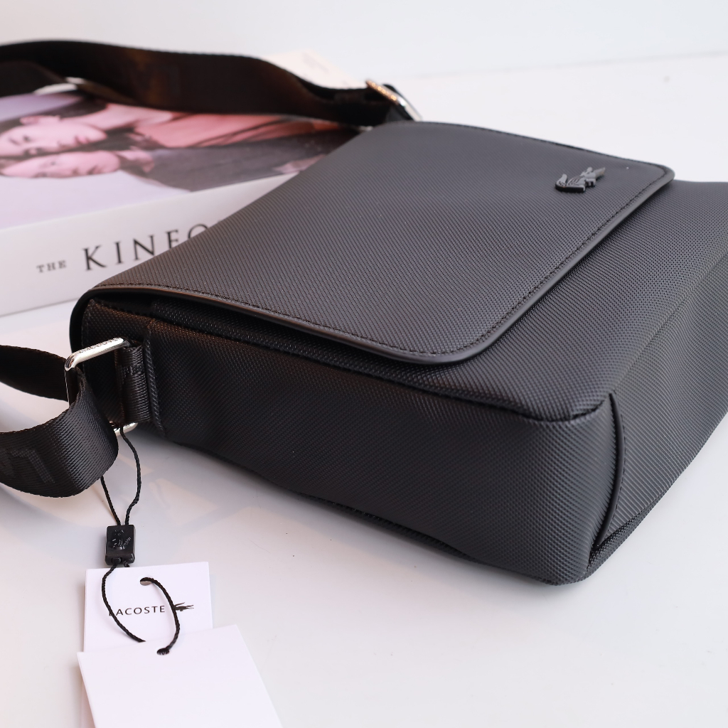 Túi đeo chéo nam la coste size 22 x 21 x 5 cm đủ màu