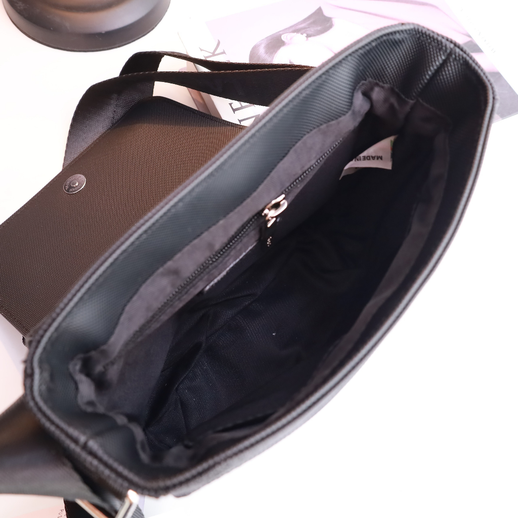 Túi đeo chéo nam la coste size 22 x 21 x 5 cm đủ màu