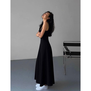 Đầm Thun Maxi Hở Lưng Tùng Xoè
