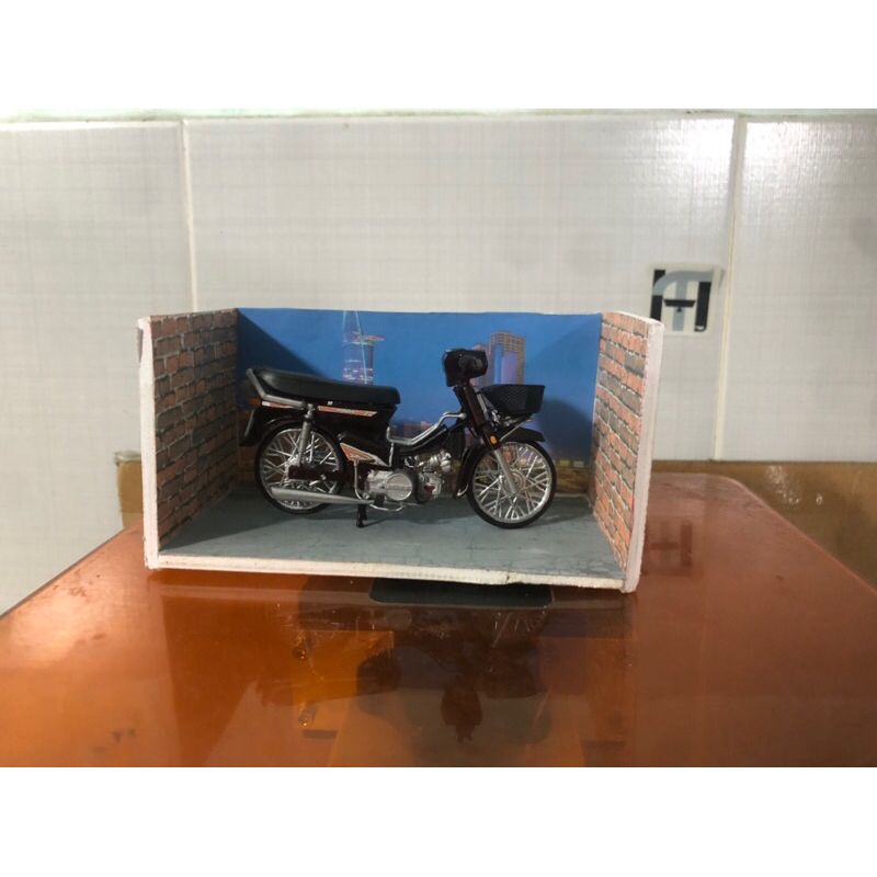 Mô hình Honda Dream II tỉ lệ 1:18 | Scale 1:18