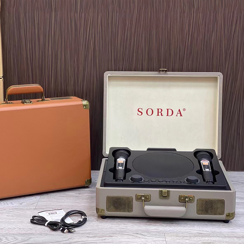 Loa Karaoke SORDA SD 2109 Thiết Kế Va Li Sách Tay, Tích Hợp 2 Micro Không Dây Cao Cấp, Độ Bền Cao. Bảo Hành 12 Tháng
