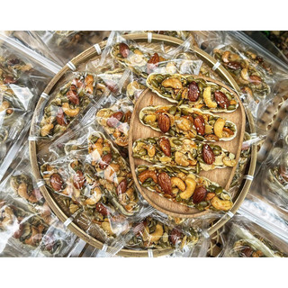 Bánh thuyền ngũ cốc loại siêu hạt hộp giấy đẹp 500gr