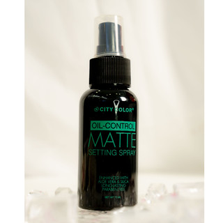 hết hàng ạ (Xịt khoáng City Color Oil Control Matte Setting Spray 75ml)