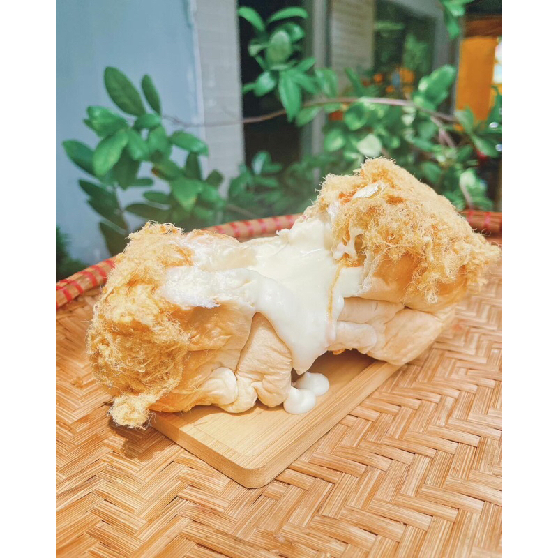 Bánh mì phô mai tan chảy 300gr