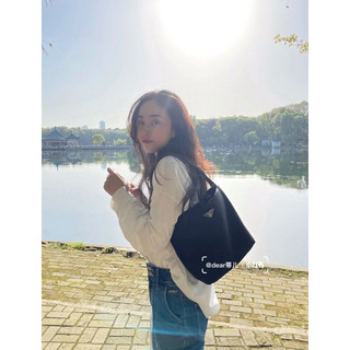🌸Túi Kẹp nách Prad☘️