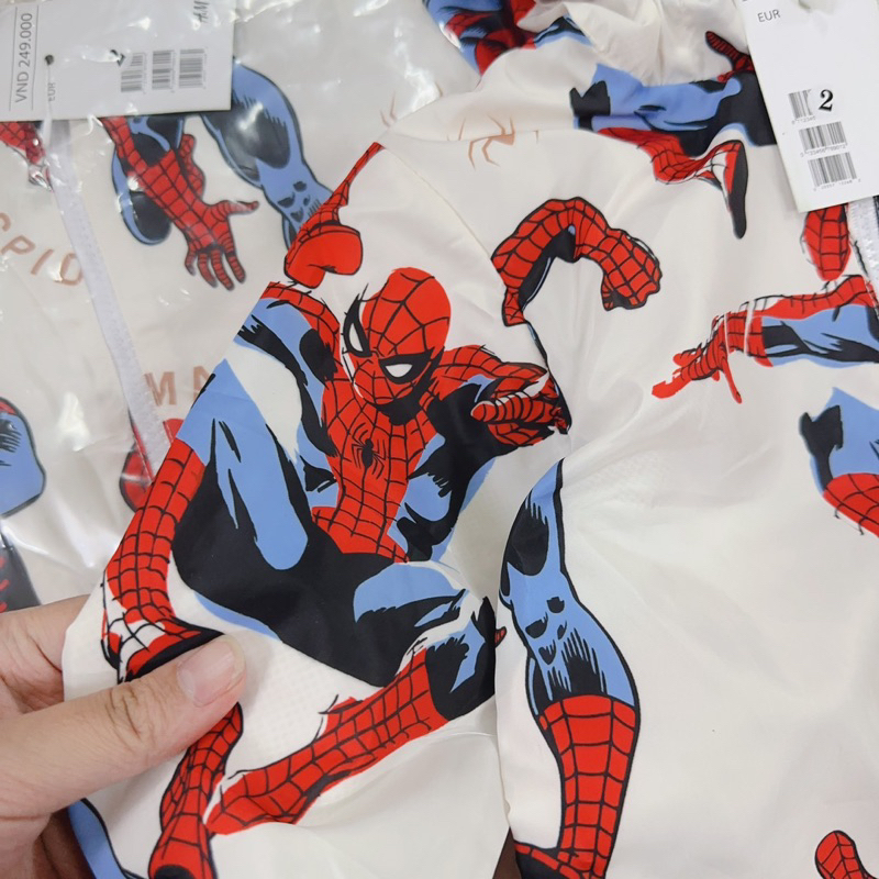 Áo khoác gió người nhện spiderman cho bé trai