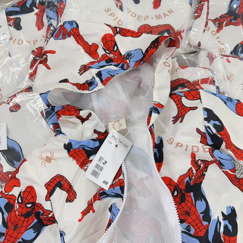 Áo khoác gió người nhện spiderman cho bé trai