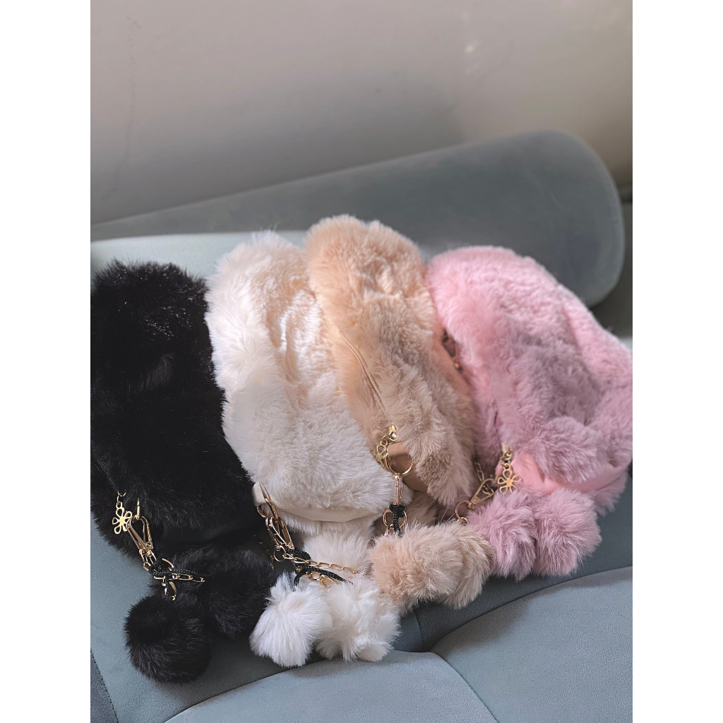 ELRÊVER - Túi xách lông trái tim đáng yêu - Màu ngẫu nhiên - 0723A01