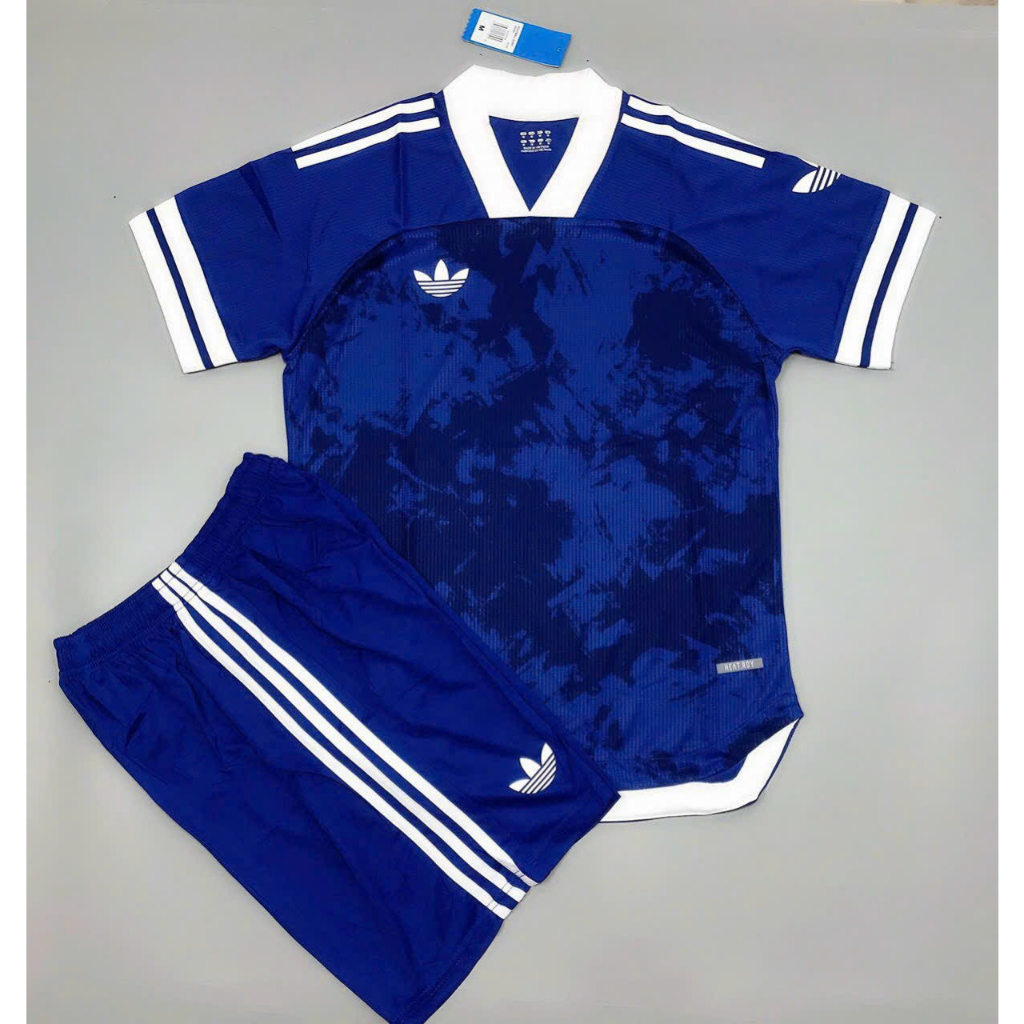 -Bộ quần áo bóng đá-Không logo 3 lá-Hàng gai thái, shop có nhận in tên số ......