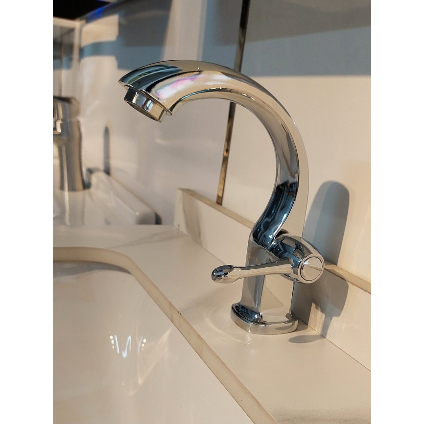 Vòi rửa mặt, vòi lavabo lạnh 20cm VL020 - Kiểu chim thiên nga - Tông màu sáng bóng - Chất liệu đồng mạ crom siêu bền