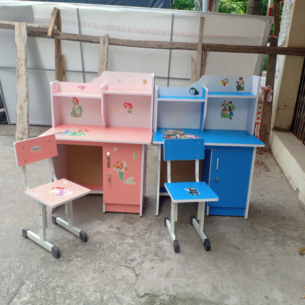 Bộ bàn học kèm giá sách hàng lắp sẵn dùng dược luôn giao hàng tại hà nội
