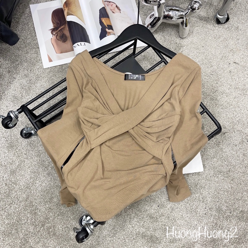 Áo thun mỏng xoắn ngực dáng ôm sexxy, Áo kiểu ôm body dài tay AT7411 - NhiNhi Shop