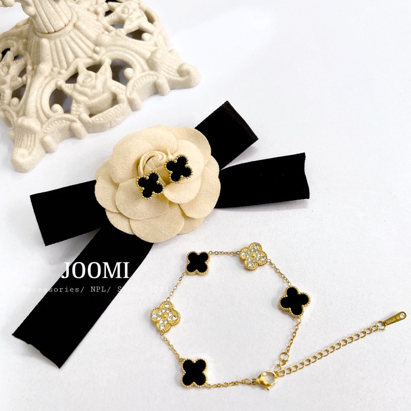 Set dây chuyền, khuyên tai, vòng tay cỏ 4 lá Van titan phiên bản cao cấp không đen gỉ