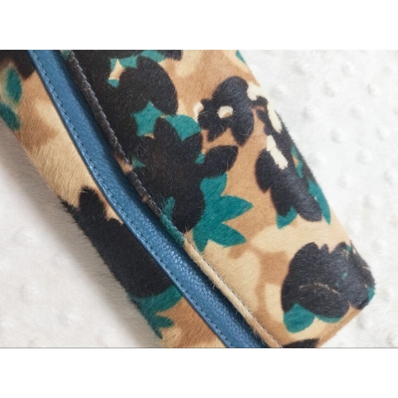 Ví da bò xanh phối lông