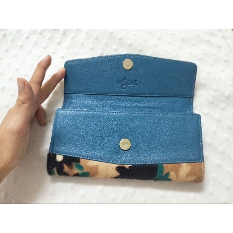 Ví da bò xanh phối lông