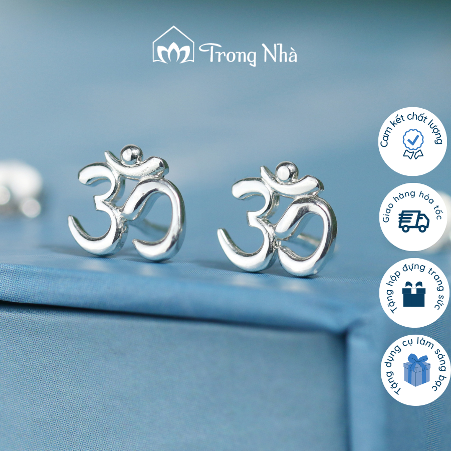 Bông tai chủng tự Om bạc S925 - Trang sức Bình an - Trong Nhà