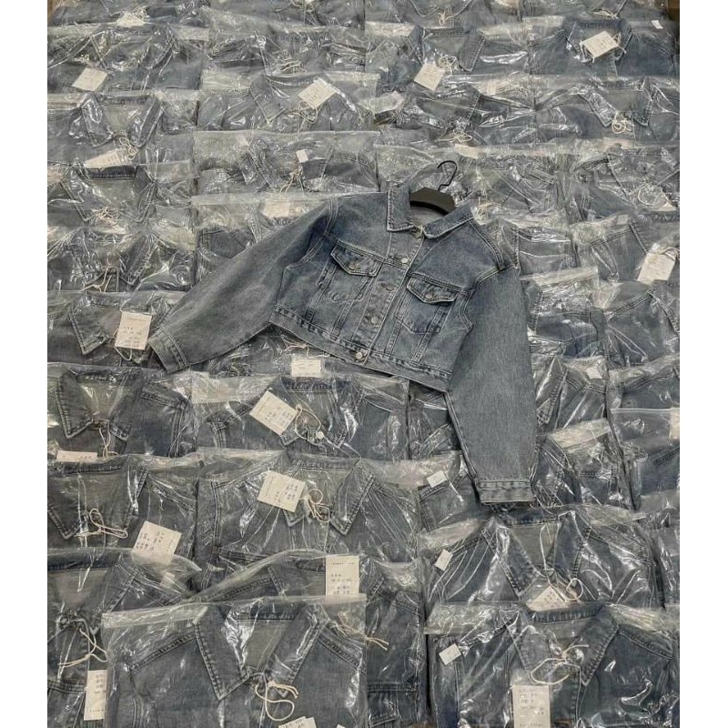 Áo khoác jeans túi trước hàng L1