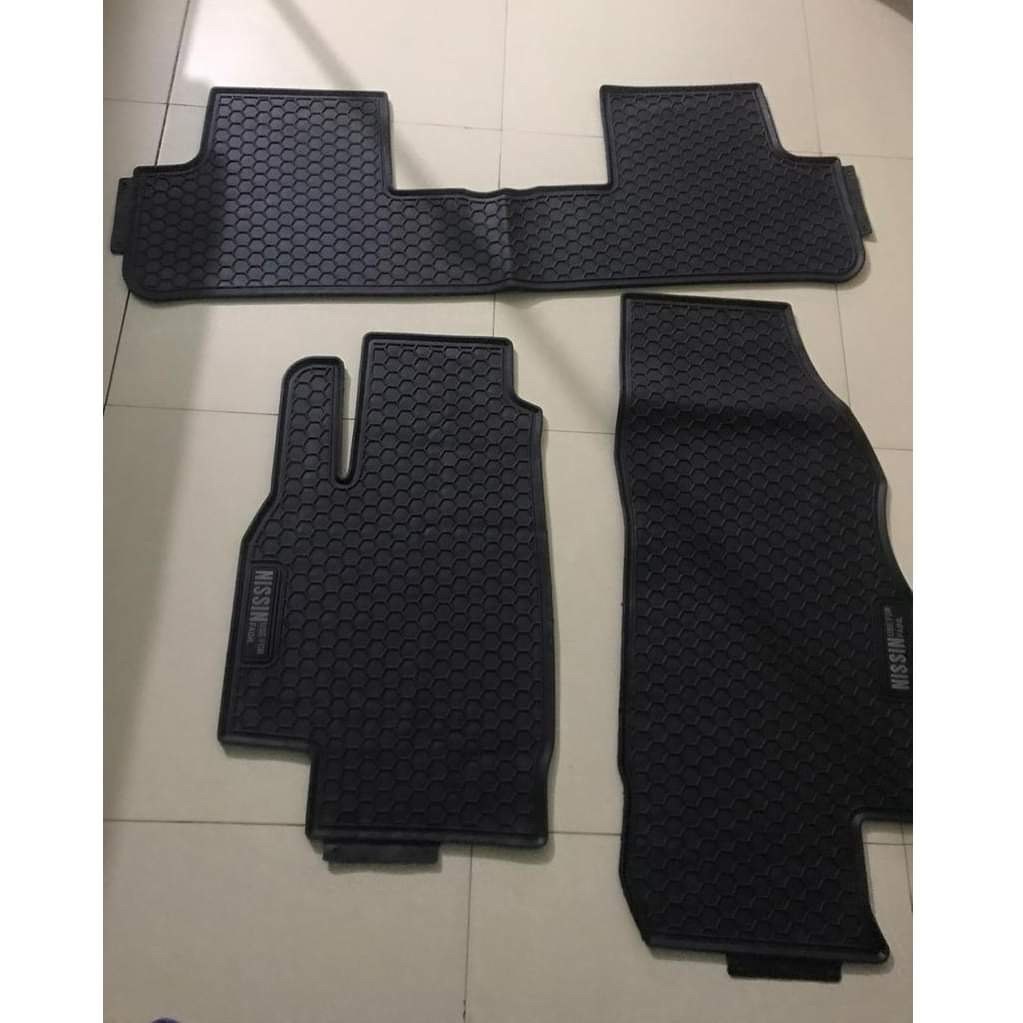 Thảm Lót Sàn Cao Su Xe Vinfast Fadil Cao Cấp Màu Đen