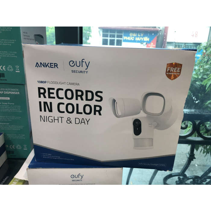 Camera an ninh không dây Anker Eufycam Floodlight Camera