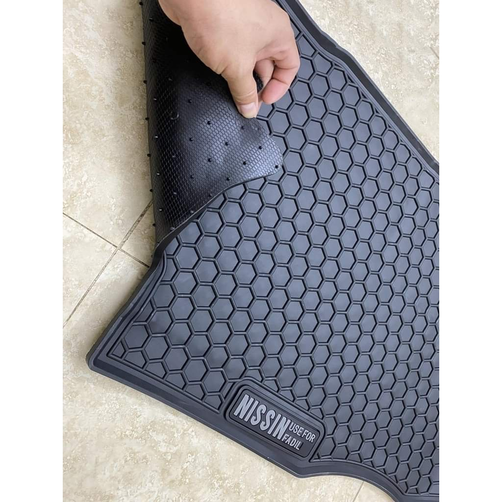 Thảm Lót Sàn Cao Su Xe Vinfast Fadil Cao Cấp Màu Đen