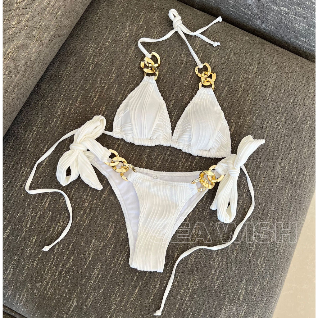 Bikini 2 mảnh đi biển phối xích quyến rũ