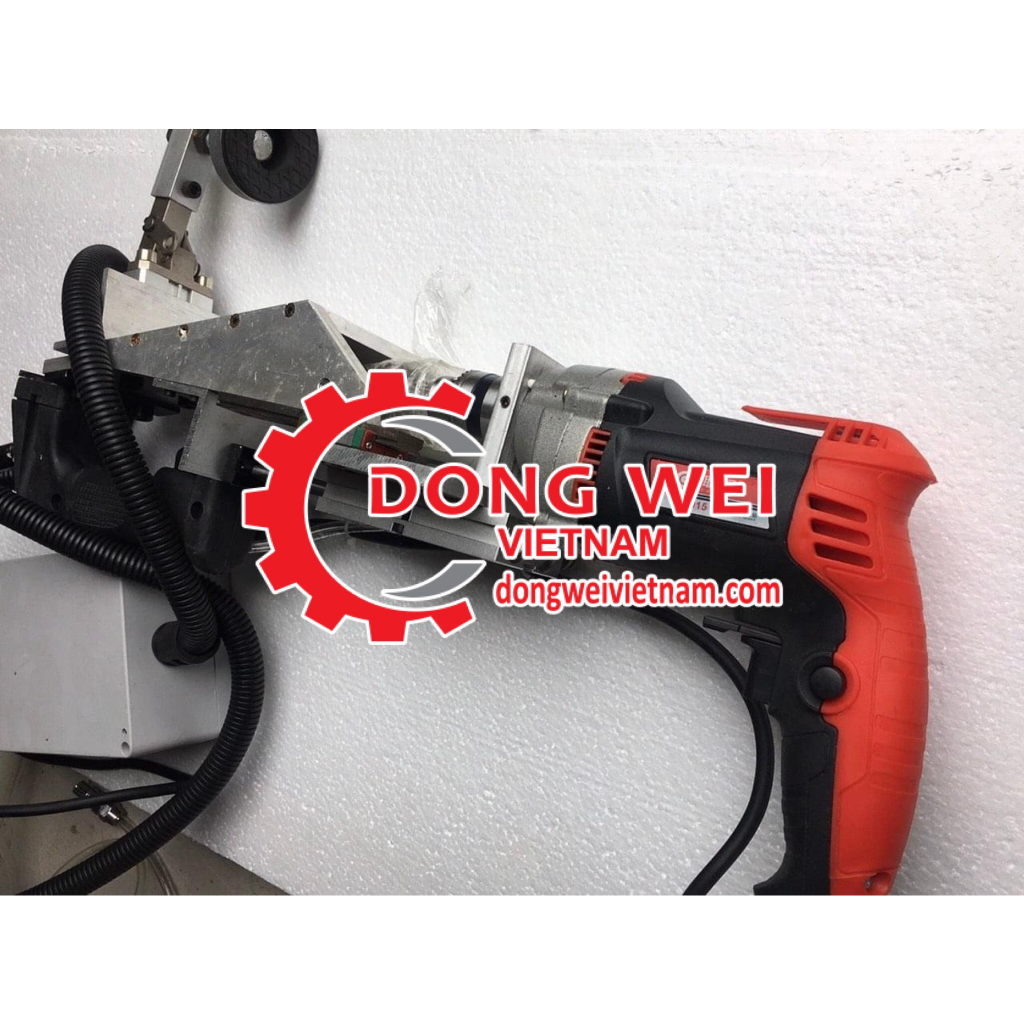 Máy Khoan Chéo Liên Kết Hơi