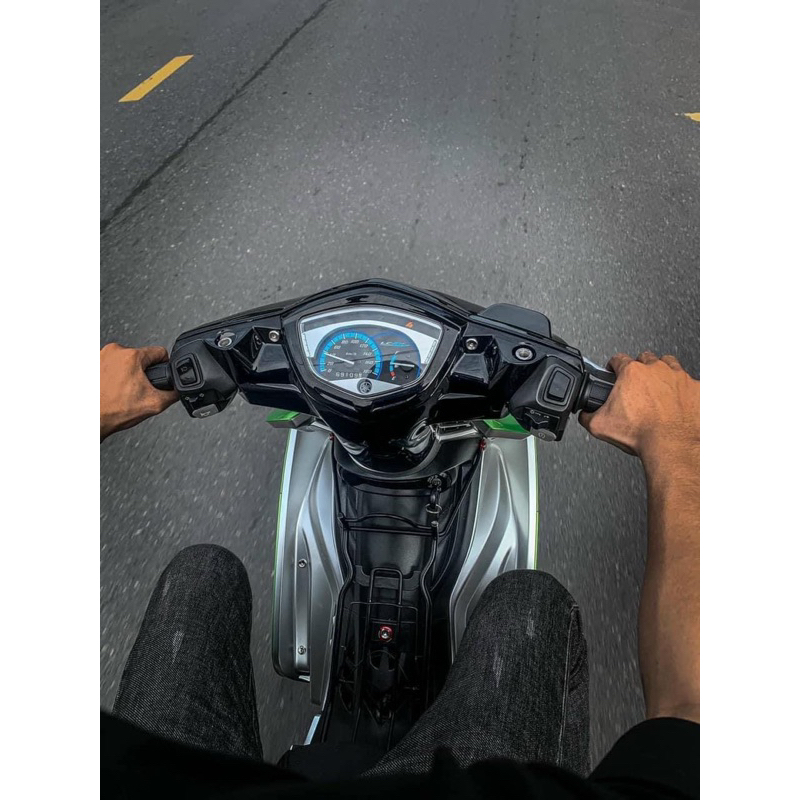 Đồng Hồ Spark Gắn Sirius và Ex 2010