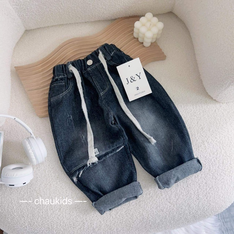 Quần jean bò kèm dây cho bé trai 10 đến 22kg Q0045