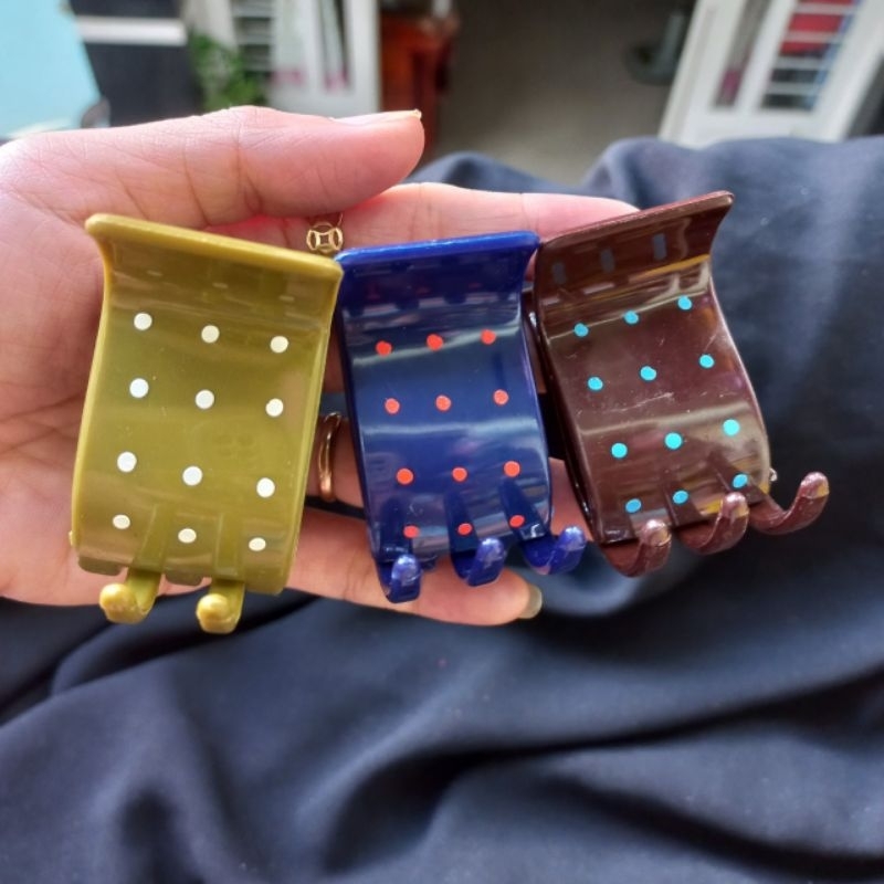 Combo 4 cái Kẹp tóc 5 răng bóng màu chấm bi