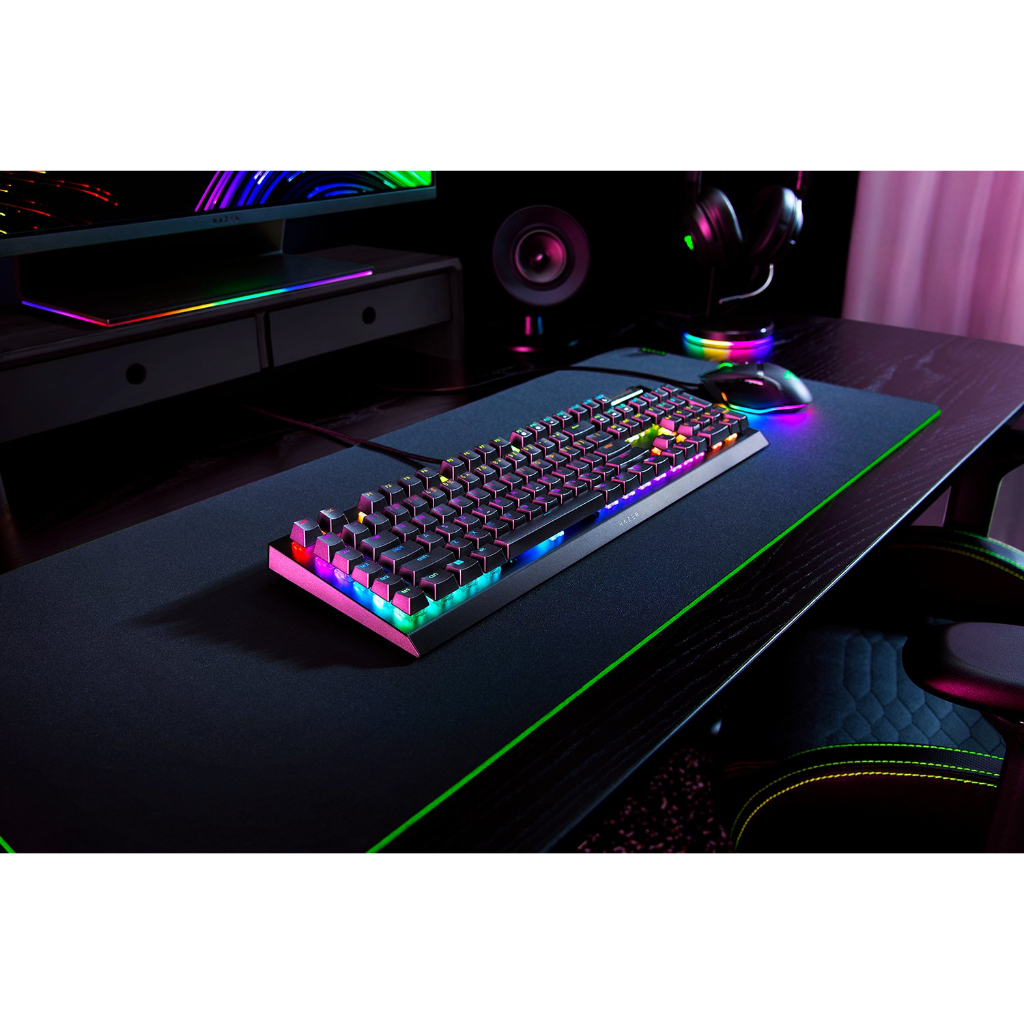 BÀN PHÍM CƠ GAMING CÓ DÂY RAZER BLACKWIDOW V4 X