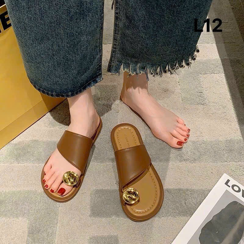 Dép lê xỏ ngón kiểu khóa tròn quai xéo mẫu hottrend