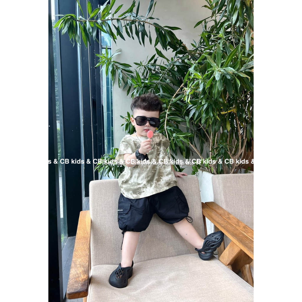 SET BÉ TRAI ÁO LOANG MÀU KÈM QUẦN KAKI TÚI HỘP 8-30KG