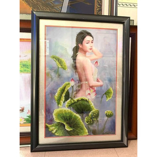 Tranh đính đá Thiếu Nữ Nghệ Thuật  (tranh chưa đính)
