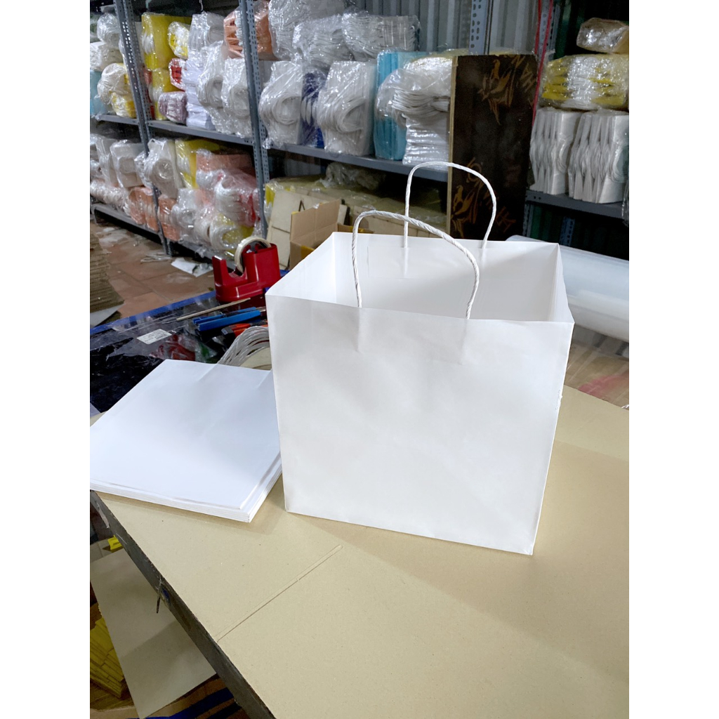 100 CÁI TÚI GIẤY KRAP NHẬT MÀU TRẮNG SỨ KT cao 26 ngang 27 hông 22 cm