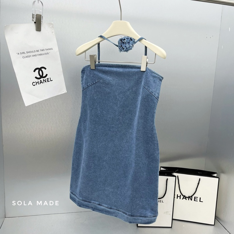 Đầm Cúp Ngực Quây Jean Kèm Cổ Chocker Hoa Mã S836