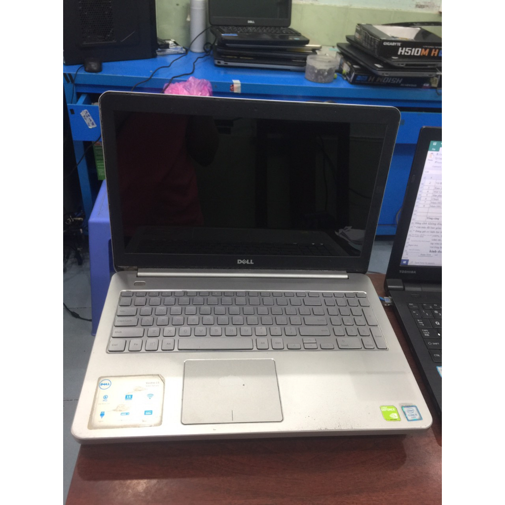 Laptop cũ giá rẻ Dell Inspiron 7537 : Core I5-4200; Ram 6G; SSD 120; Màn hình 15.6 in