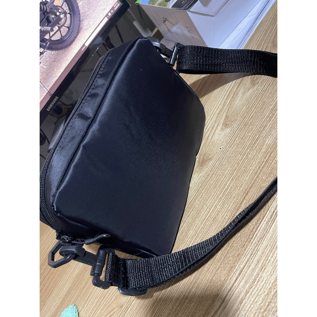 Túi đeo chéo nam trơn Men đen ngầu coolbag kiểu dáng đi chơi phượt 5 ngăn