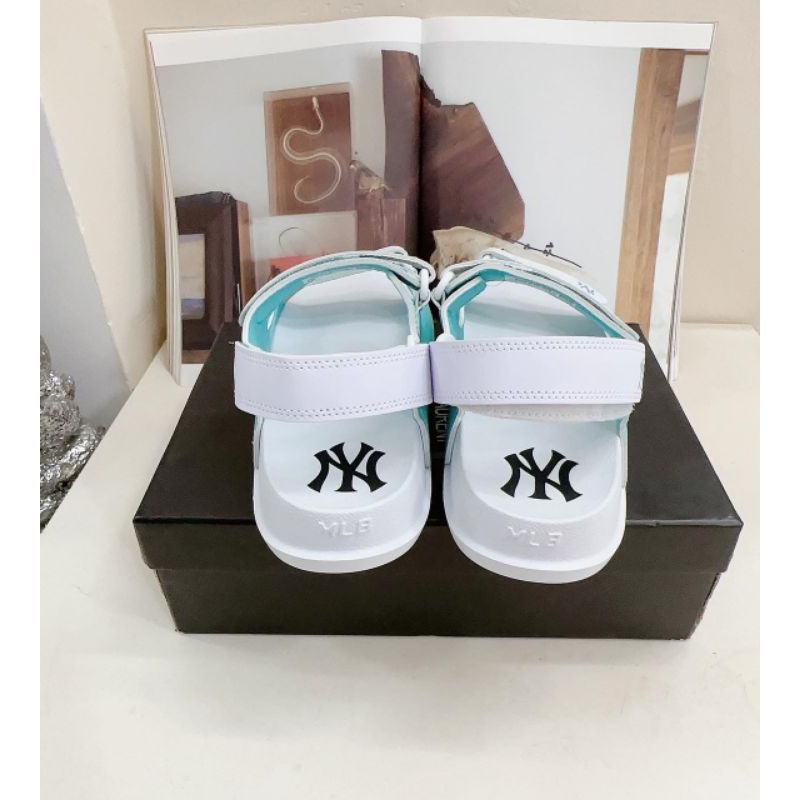 🍎🍎🍎sandal NY