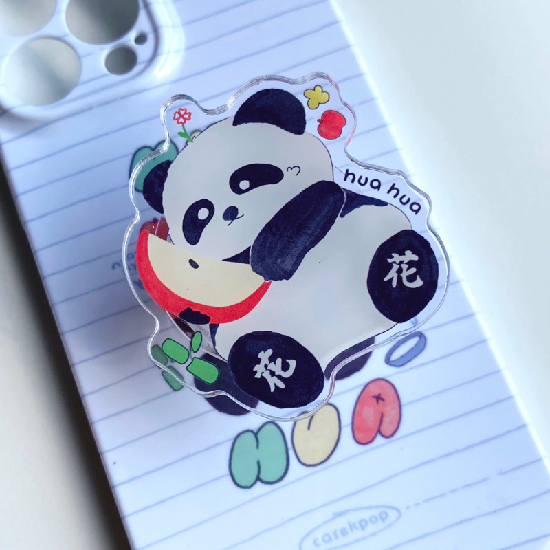 Griptok, giá đỡ điện thoại gấu trúc Hoa Hoa ôm táo