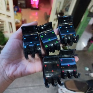 Combo 6 cái Kẹp tóc 5 răng chấm bi đen bóng (sale trầy)