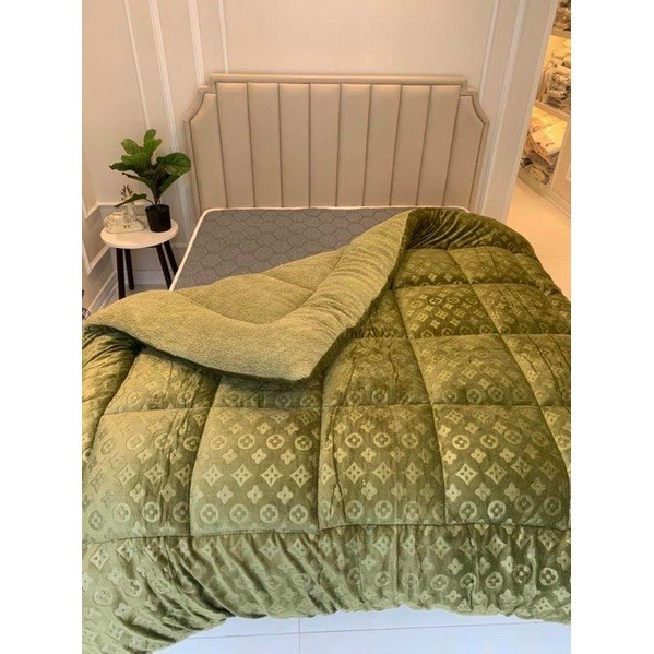 Chăn lông cừu LV thương hiệu nhập khẩu cao cấp nhiều màu, chăn tuyết đại hàn cao cấp