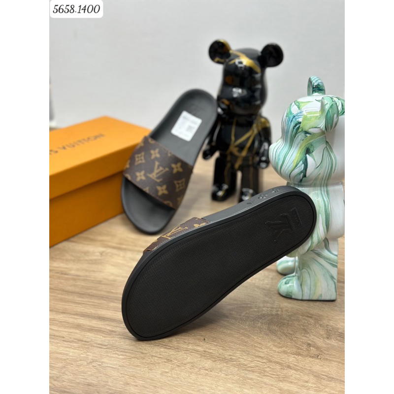 Dép lê nam LV quai da đế cao su màu nâu mới nhất 2023