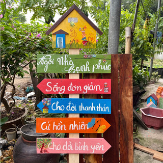 Bảng gỗ decor, bảng gỗ chỉ đường, dẫn lỗi, bảng tên quán, menu làm theo yêu cầu