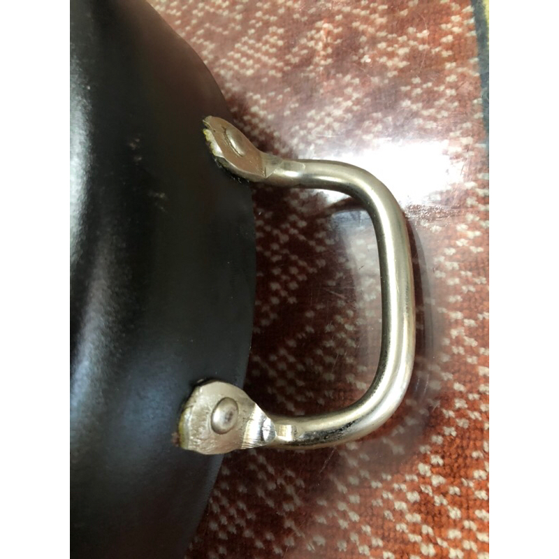 Chảo thép Nhật bãi