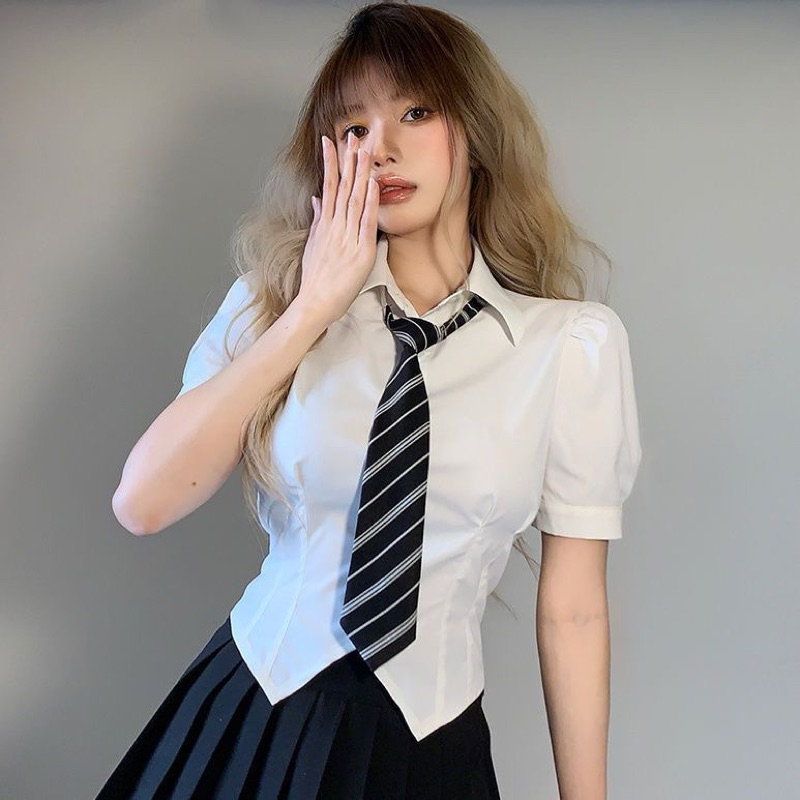 Áo sơ mi croptop Herbi bo eo tay phồng ngắn màu trắng kèm cà vạt phong cách hàn quốc thời trang nữ