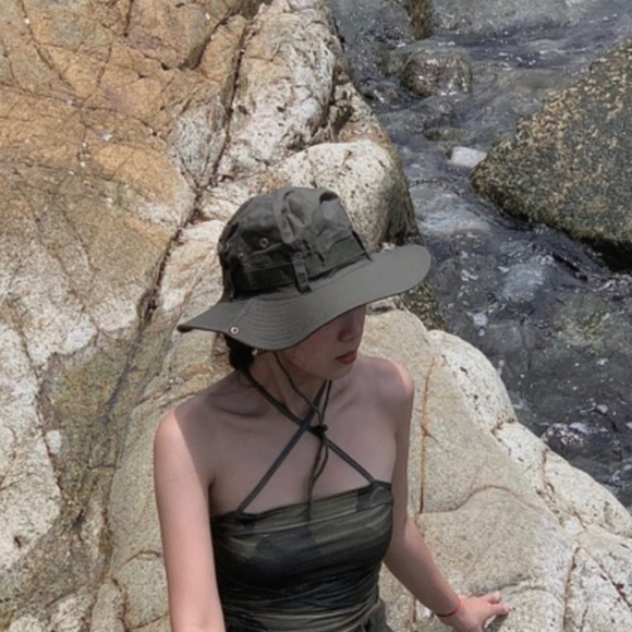 Mũ Tai Bèo Kaki Trơn Có Dây Buộc Phong Cách Nhật Hàn Y2K