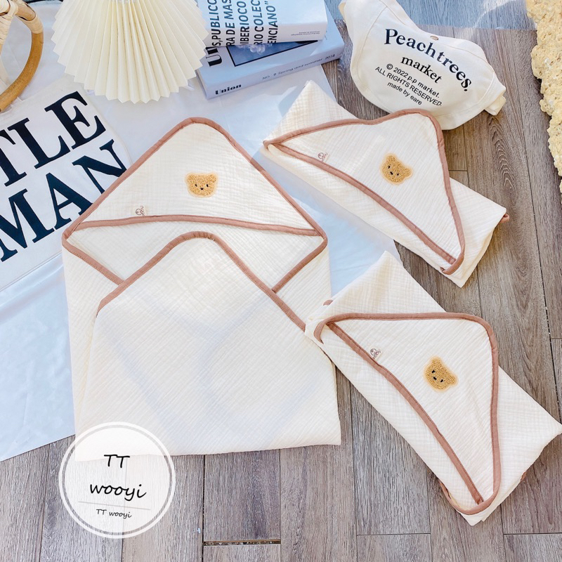 Ủ choàng cho bé sơ sinh - ủ Xô Muslin gắn gấu bông xù Wooyi